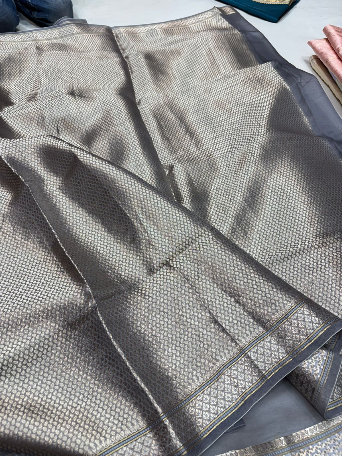 Aanchal- Pure Organza Silk saree